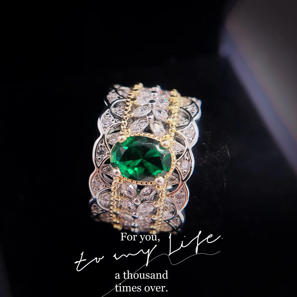Italian Retro Court Style Hollow Pattern Two-Color Gold Couture Jewelry Lace Imitation Emerald Dove Egg Ring