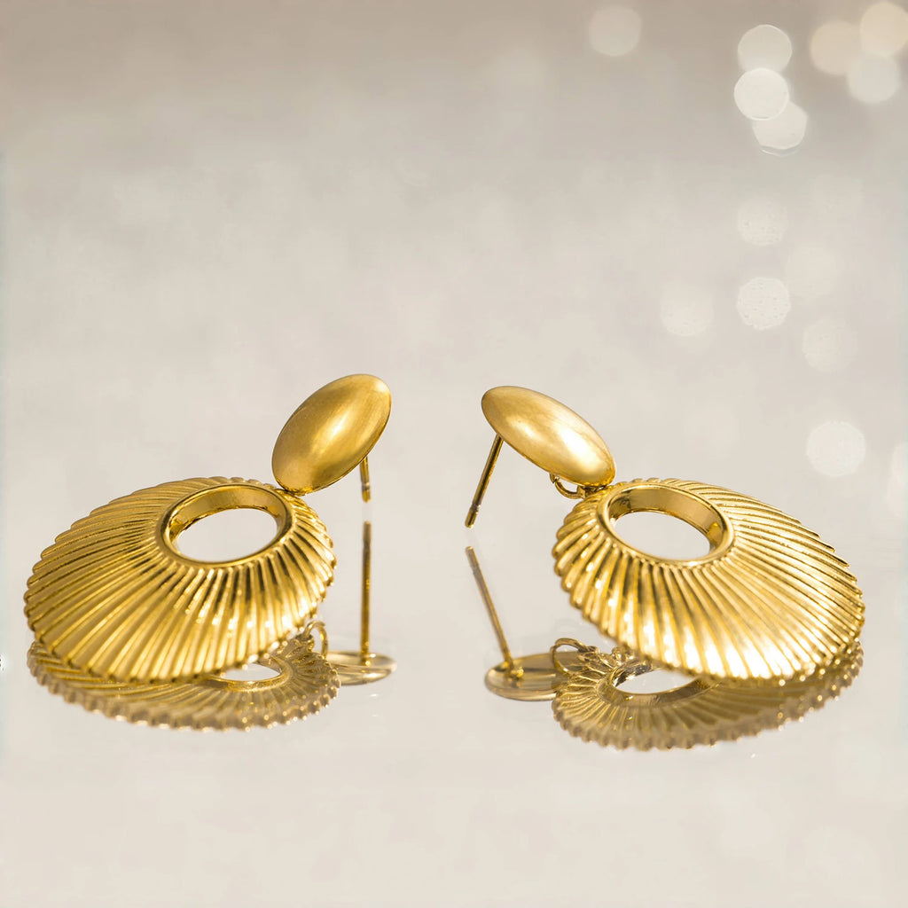 African Queen inspired Shell Texture Charm Pendant Stainless Steel Earrings for Women, Retro High-quality Daily Jewelry Earrings