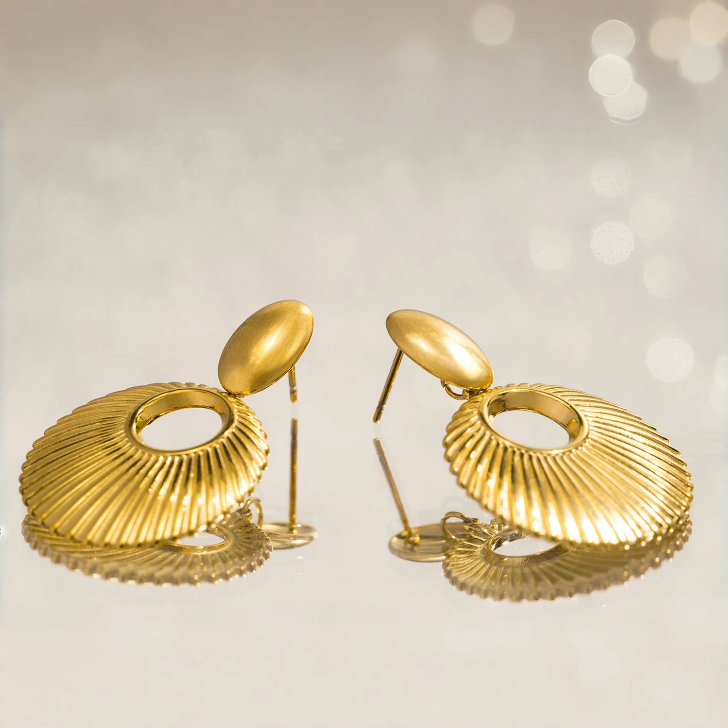 African Queen inspired Shell Texture Charm Pendant Stainless Steel Earrings for Women, Retro High-quality Daily Jewelry Earrings
