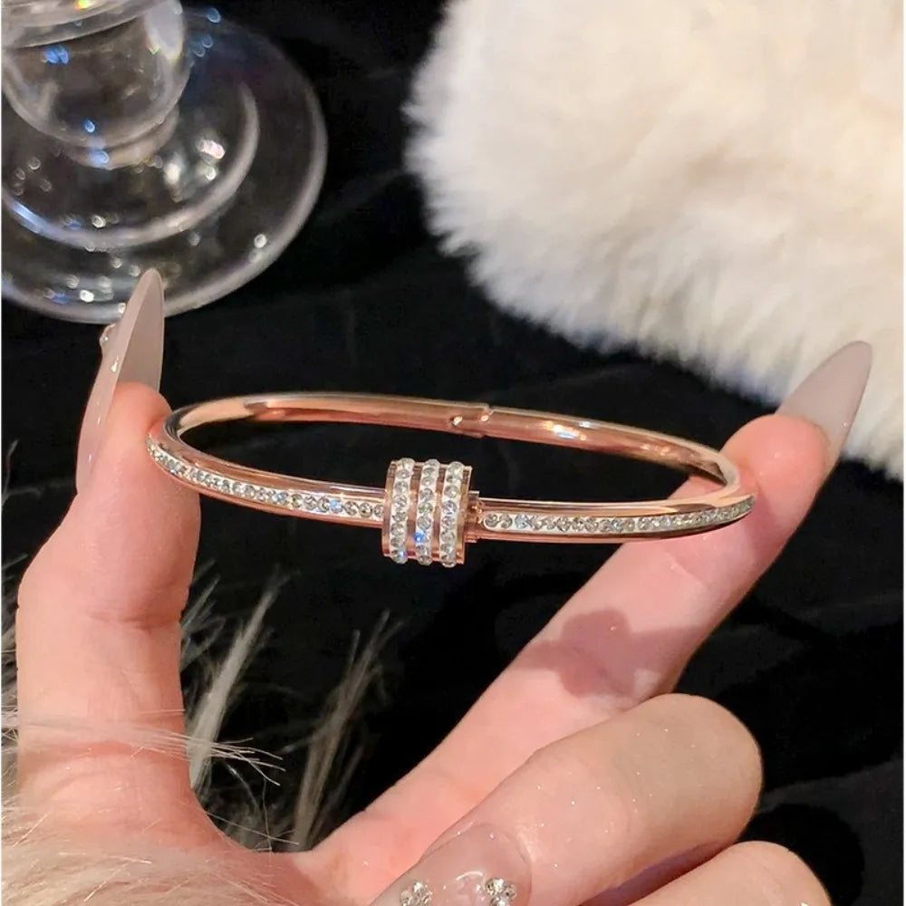Fashion Titanium Steel Women Bracelets Diamond Colorfast Jewelry Cuff Europe Style Simple Bangles Valentine's Day Gift