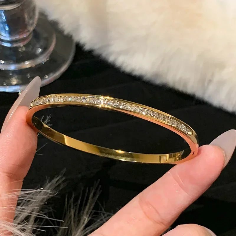✨ Luxury Gold Zircon Bangle - Classic Stainless Steel Bracelet for Women