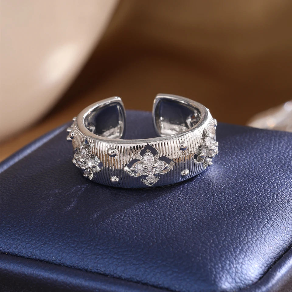 Four-leaf Flower Zircon Open Ring for Women Vintage Gold Color Couple Rings Luxury Jewelry Gift