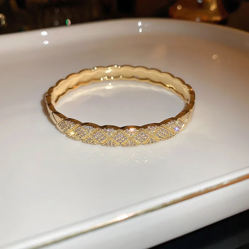 Luxury Zircon Diamond Bracelet - Adjustable Open Bangle for Women